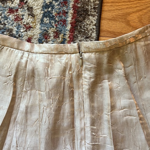 Gold a-line skirt - Picture 7 of 9